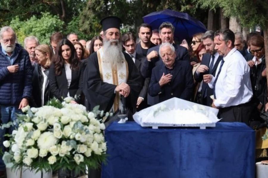 Φώφη Γεννηματά: Πέντε χρόνια από τον θάνατό της – Το μνημόσυνο