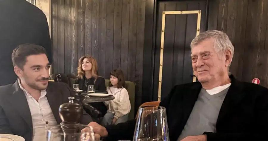 Τατιάνα Στεφανίδου: Η συγκινητική στιγμή του 95χρονου πατέρα της με τον εγγονό του