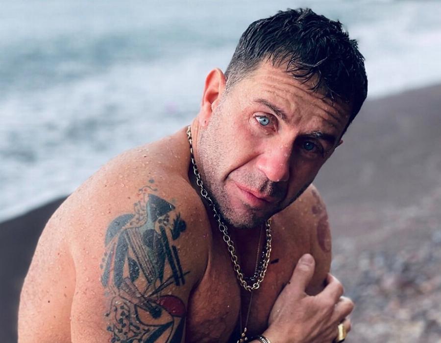 Έκτακτο: Ο Γιώργος Μαζωνάκης εσπευσμένα στο νοσοκομείο