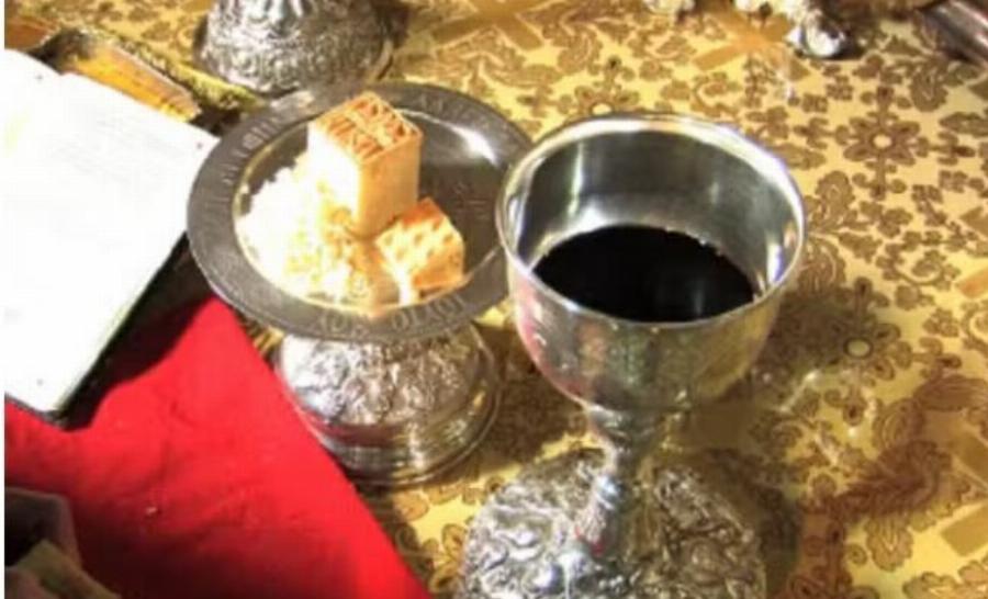 Μπορώ να κοινωνήσω το βράδυ Της Ανάστασης, χωρίς νηστεία και εξομολόγηση;