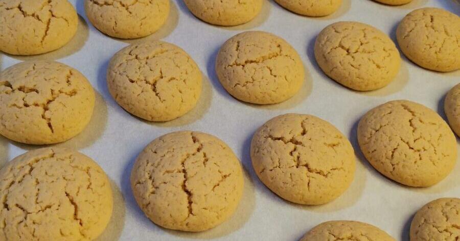 Μπισκότα λεμονιού που μοσχοβολούν – Πανεύκολα με λίγα υλικά