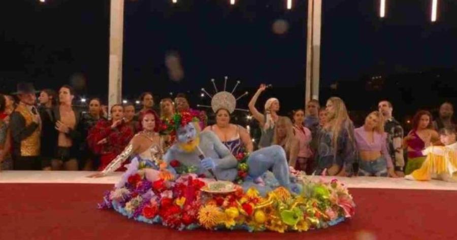 Ολυμπιακοί Αγώνες 2024: H γαλλική… εκδοχή για τον αρχαίο θεό Διόνυσο στην τελετή έναρξης που προκάλεσε αντιδράσεις