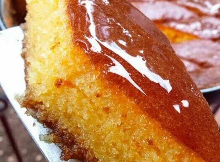 Σιροπιαστό παντεσπάνι αφράτο και ζουμερό – με ελάχιστα υλικά