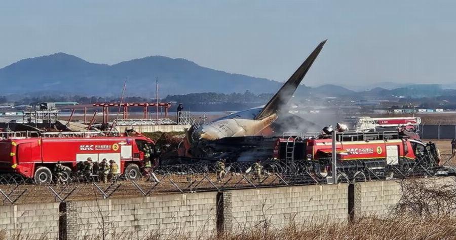 Ανείπωτη τραγωδία: Αεροπορικό δυστύχημα με 179 νεκρούς και μόλις 2 διασωθείς