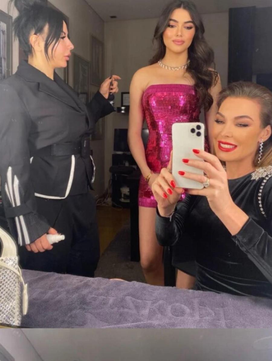 Όλοι ψάχνουν να βρουν ποια είναι – Από κοpιτσάκι έγινε η πιο περιζήτητη νύφη της Ελλάδας