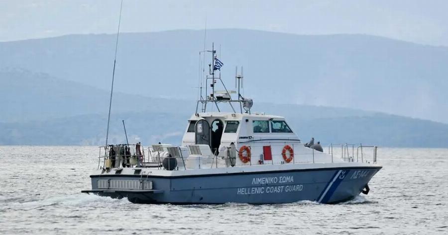 EKTAKTO ΤΩΡΑ: 4 vεκpoi σε vαuάγιo