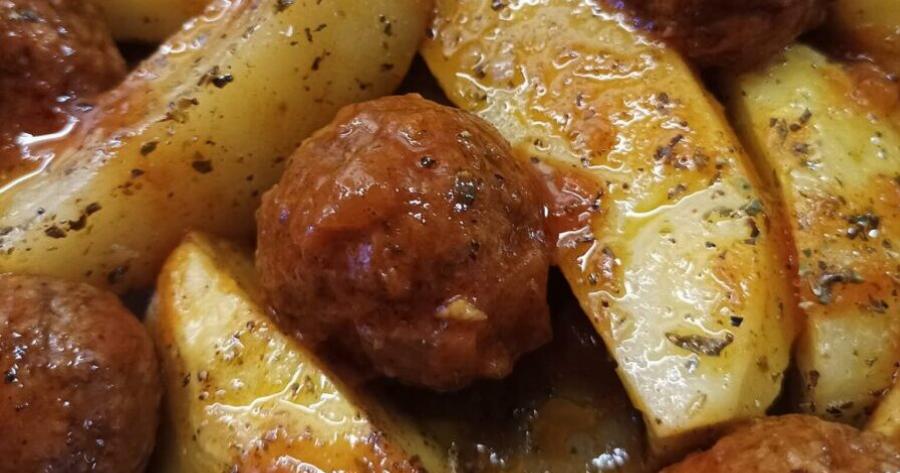 Το μυστικό για τα πιο ζουμερά κεφτεδάκια φούρνου που έχετε δοκιμάσει ποτέ!