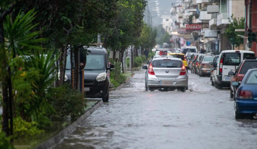 Καταιγίδες φέρνει η κακοκαιρία Deborah: Πότε θα σαρώσει την Αττική – Μεγάλη Προσοχή