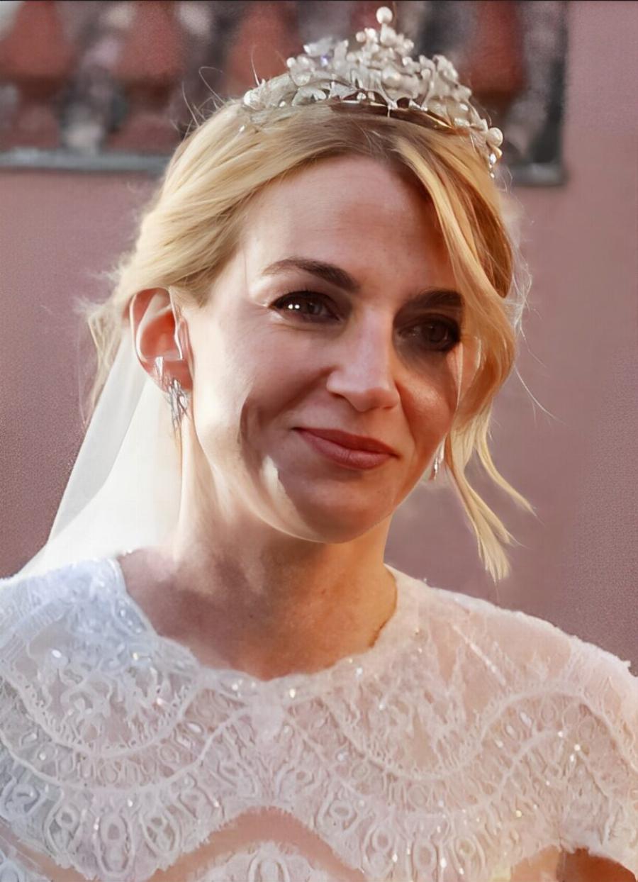 ΓΙΑ ΑΥTO ΤΟΝ ΠΑΝΤΡΕΥΤΗΚΕ;  Ο τίτλος που θα αποκτήσει η Χρυσή Βαρδινογιάννη μετά τον γάμο της με τον Νικόλαο Ντε Γκρες…Πλέον θα είναι…