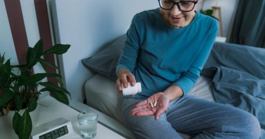 Χαμηλότερος κίνδυνος για έμφραγμα κι εγκεφαλικό, αν παίρνετε τα χάπια για την πίεση αυτήν την ώρα