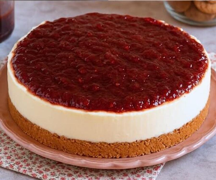 Cheesecake χωρίς ψήσιμο και χωρίς γλουτένη – Με μαρμελάδα από πάνω