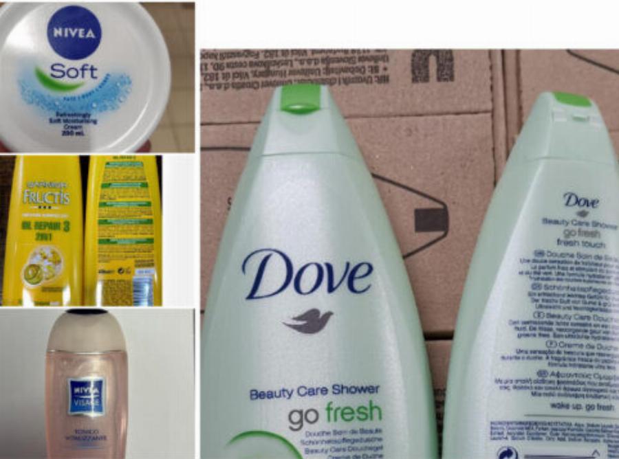 Μην το αγνοήσετε: Μεγαλώνει η λίστα με τα δημοφιλή αφρόλουτρα, σαμπουάν και καλλυντικά που περιέχουν τοξική χημική ουσία