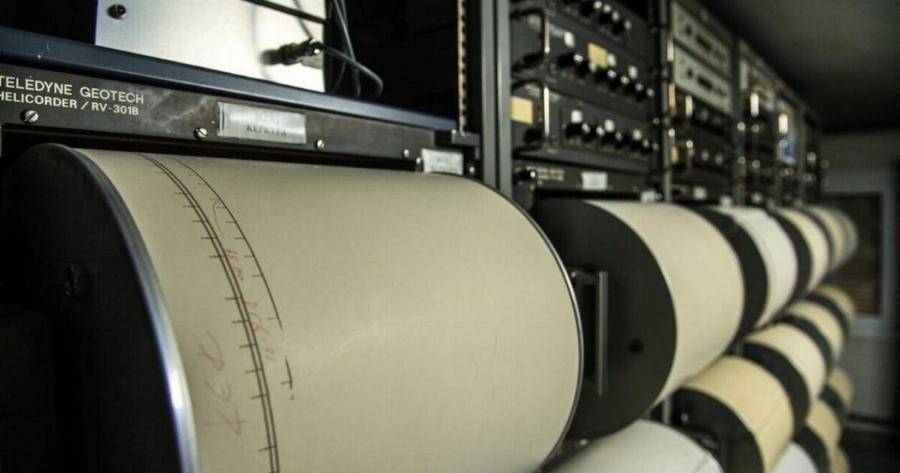 Ισχυρός σεισμός τώρα