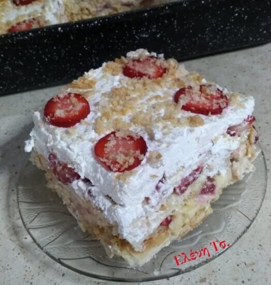 Μιλφέιγ με φράουλες σαν ζαχαροπλαστείου – Πανεύκολο και δροσερό!