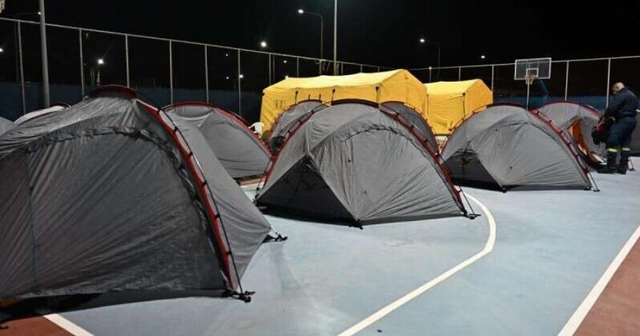 Νέος πολύ δυνατός σεισμoς στη Σαντορίνη!