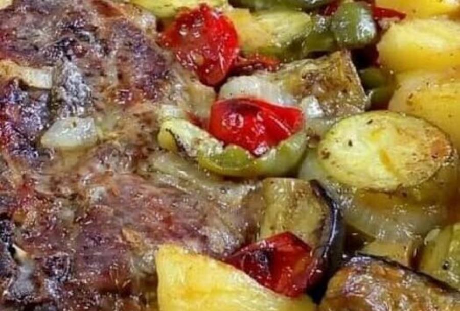 Οι πιο εύκολες και ζουμερές μπριζόλες φούρνου που θα φτιάξεις