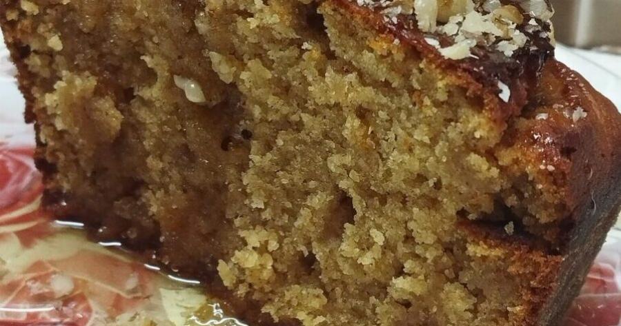 Κέικ μελομακάρονο – το γιορτινό γλυκό που δεν χορταίνεις