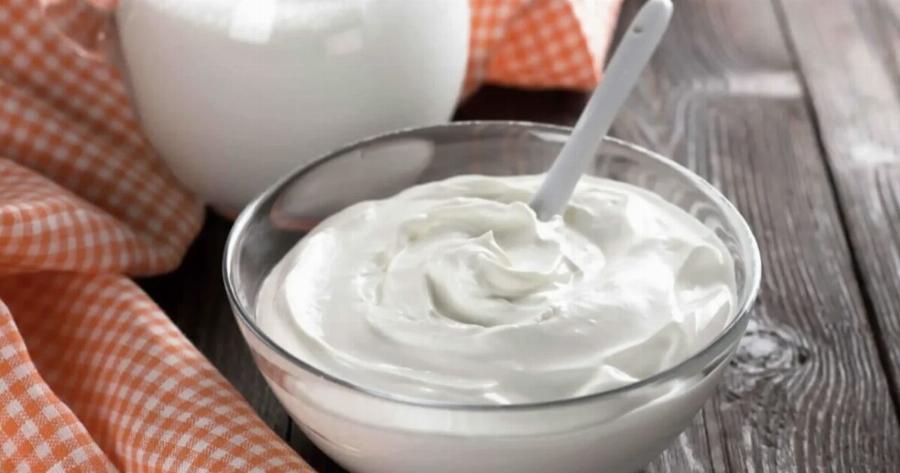 Τı θα συμβεί εάν φάτε γıαούρτι που έχει λńξει;