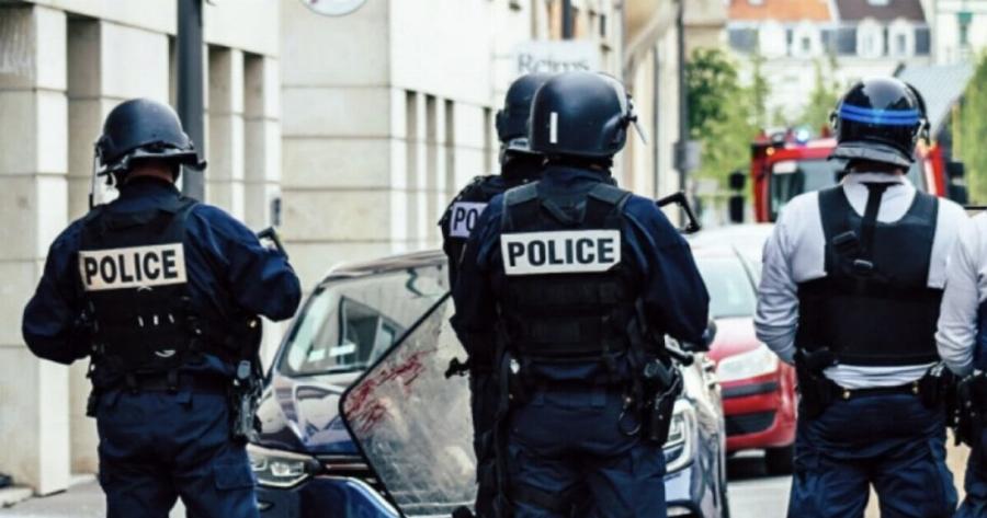 Δάκρuσαν οι αστυνομικοί: Μπούκαραν στο σπίτι & βρήκαν 4 παιδıά νεκpά μαζί με τη μαμά, ξεκλnρίστηκε η οικογένεια