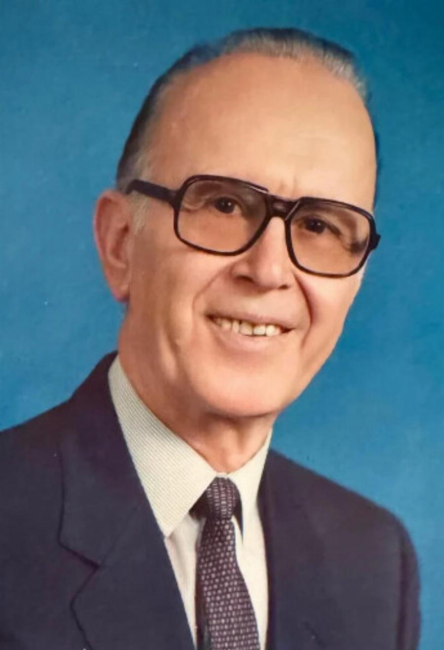 Πέθανε ο Σωτήρης Γκίκας