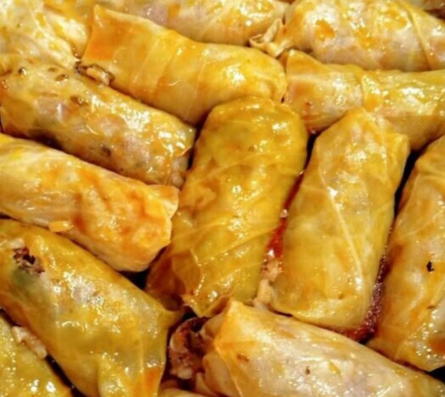 Τα λαχανοντολμαδάκια με κιμά που μοσχοβολούν όλο το σπίτι – η συνταγή που ζητούν όλοι στο οικογενειακό τραπέζι