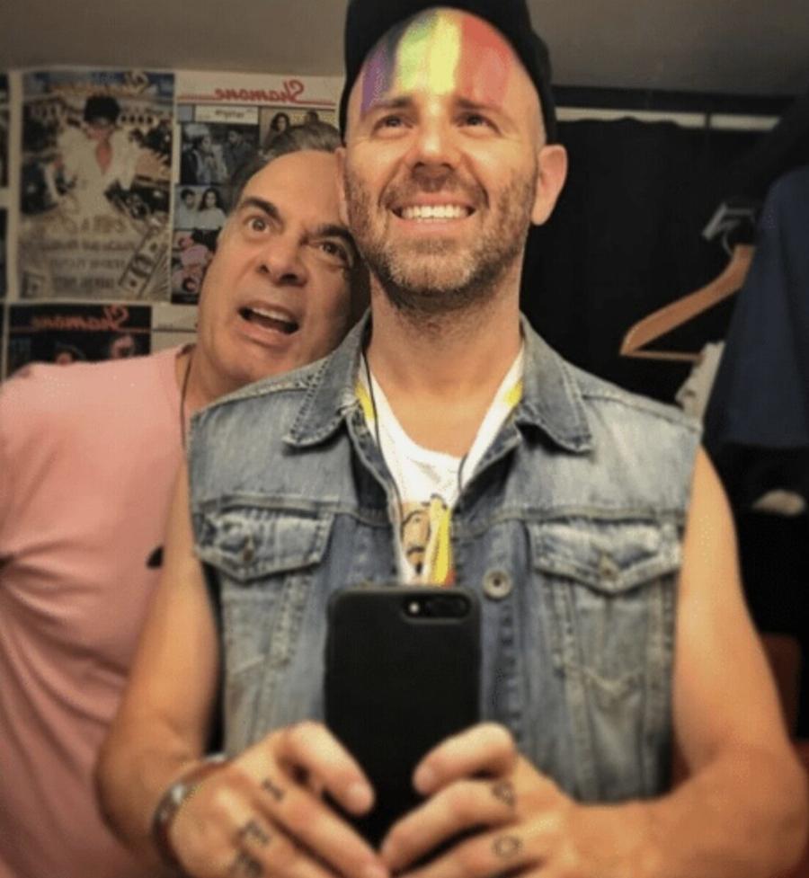 Παντρεύτηκε ο Φώτης Σεργουλόπουλος με τον σύντροφό του