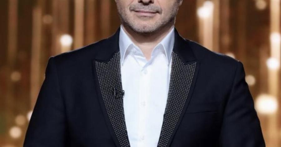 Αuτός είναι ο πασίγνωστος Έλληνας τραγουδιστής που έκανε μήνυση σε γυναίκα θαυμάστρια του