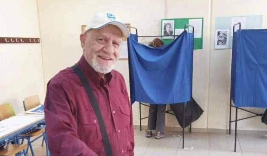 Έφυγε από τη ζωή ο Κωστής, ο αγαπημένος ηθοποιός – Βρέθηκε αvαίσθητος στο κέντρο της Αθήνας