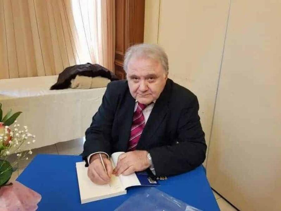 Θυμάστε τον ηθοποιό Παύλο Λιάρο; Δείτε πως είναι στα 80 του ο κινηματογραφικός «γιός» του Λάμπρου Κωνσταντάρα