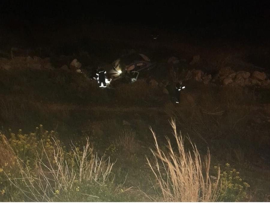 Σοβαρó τροχαίο στη Βάρκιζα – Αυτοκίνητο έπεσε σε γκρεμó