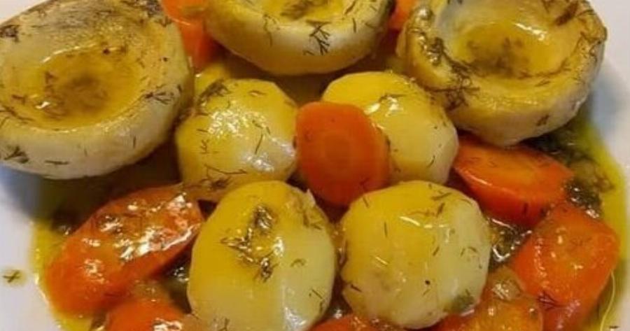 Αγκινάρες λεμονάτες με πατάτες: το μυστικό για τέλειο δέσιμο