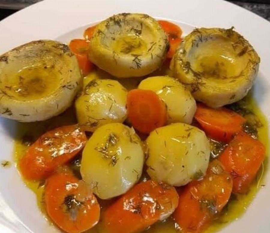 Αγκινάρες λεμονάτες με πατάτες: το μυστικό για τέλειο δέσιμο