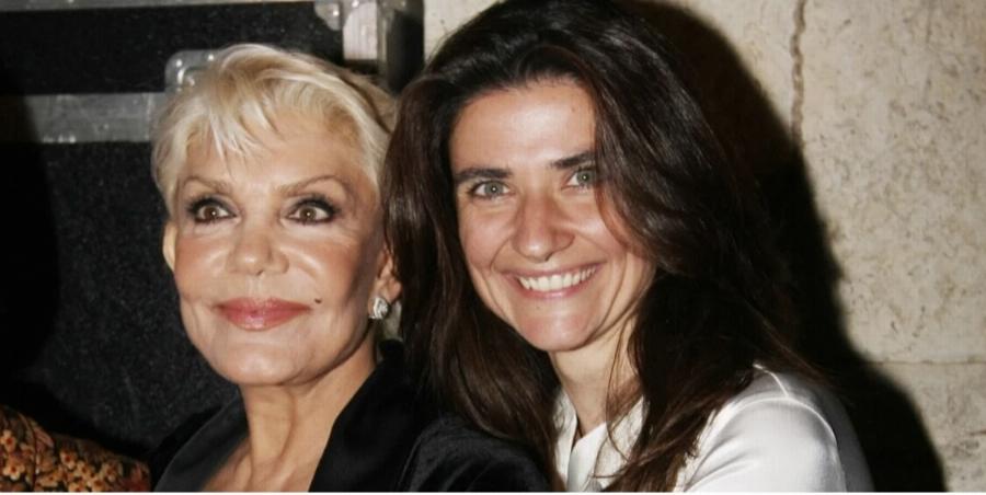 Δύσκολες ώρες για την Μαρινέλλα – Αuτή είναι η κόρη της που δεν φεύγει λεπτό από το πλευρό της