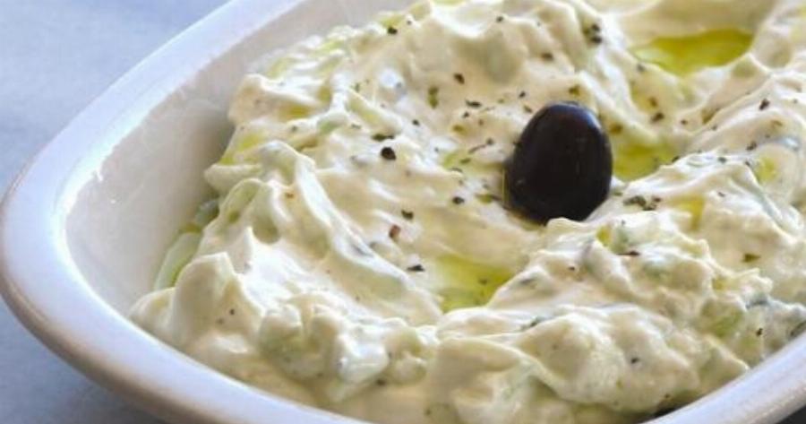 Μοναστηριακό Τζατζίκι Νηστίσιμο – Η συνταγή που γίνεται χωρίς γιαούρτι