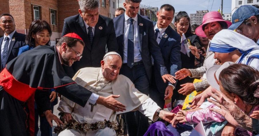 Κλαίει ο πλανήτης: Μόλις πέθανε ο Πάπας