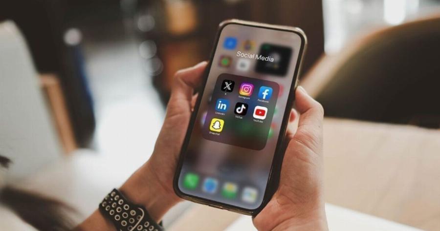 Τέλος τα social media για τα παιδιά από σήμερα: Το τεράστιο πρόστιμο μη συμμόρφωσης