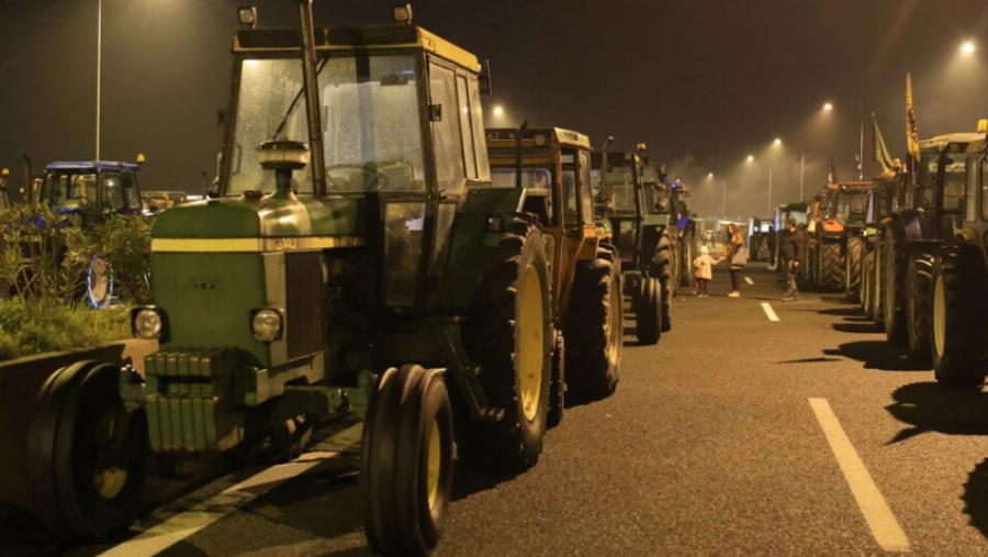 ΕΚΤΑΚΤΗ ΕΙΔΗΣΗ ΤΩΡΑ ΑΠΟ ΟΛΟΥΣ ΤΟΥΣ ΑΓΡΟΤΕΣ – ΠΗΡΑΝ ΤΗΝ ΜΕΓΑΛΗ ΑΠΟΦΑΣΗ ΚΑΙ ΚΑΝΟΥΝ ΤΟΝ ΜΗΤΣΟΤΑΚΗ ΝΑ… ΙΔΡΩΝΕΙ