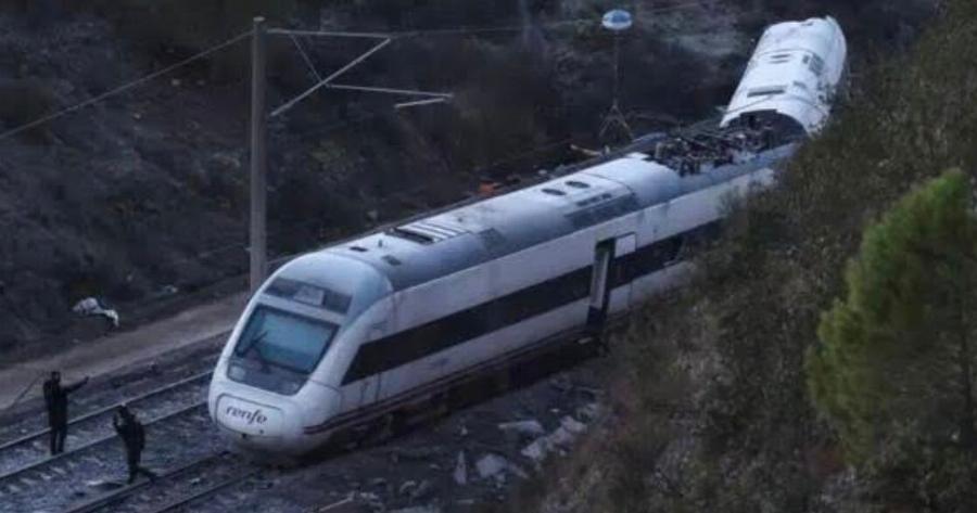 Έκτακτο: Θρήνος στη χώρα – Έχουμε σύγκρουση τρένων με 39 νεκρούς