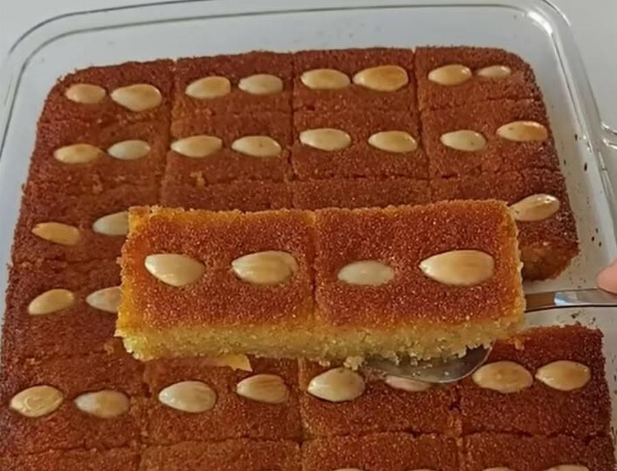 Σάμαλι χωρίς αλεύρι, αυγά και λάδι – Η αυθεντική συνταγή που πετυχαίνει πάντα