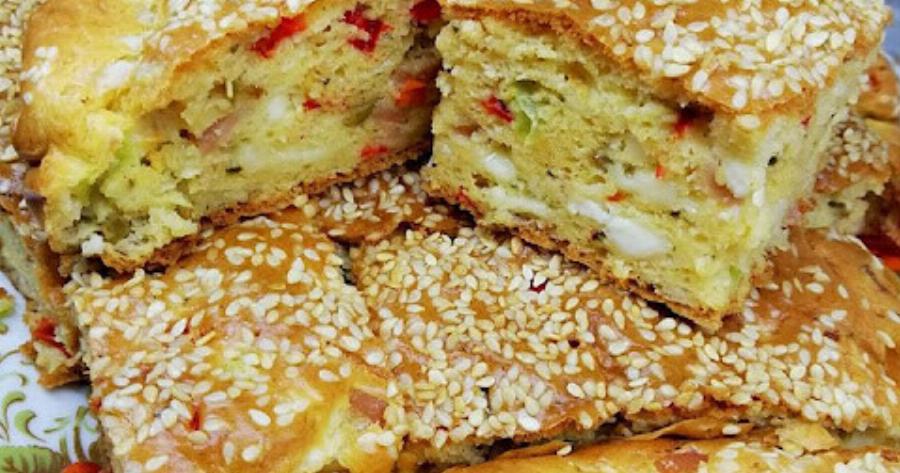 Το αλμυρό κέικ είναι η ιδανική λύση για ένα γρήγορο σνακ, ή για το κολατσιό στο σχολείο .