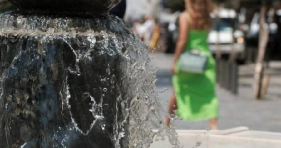 Τρομάζει και εξαντλεί ο καύσωνας που επιμένει: «Καμίνι» η χώρα, ποιες περιοχές θα ψηθούν με 44άρια