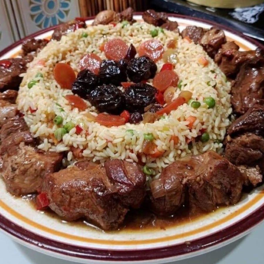 Έφτιαξα αυτό το χοιρινό με δαμάσκηνα και όλοι ζήτησαν δεύτερο πιάτο!