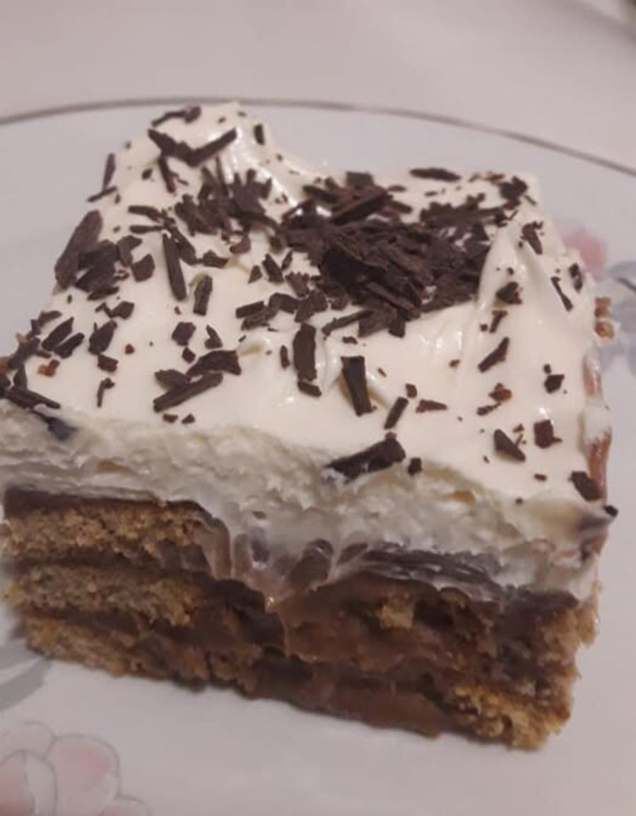 Η τούρτα κατσαρόλας που γίνεται σε 10 λεπτά – Τη ζητάνε κάθε φορά