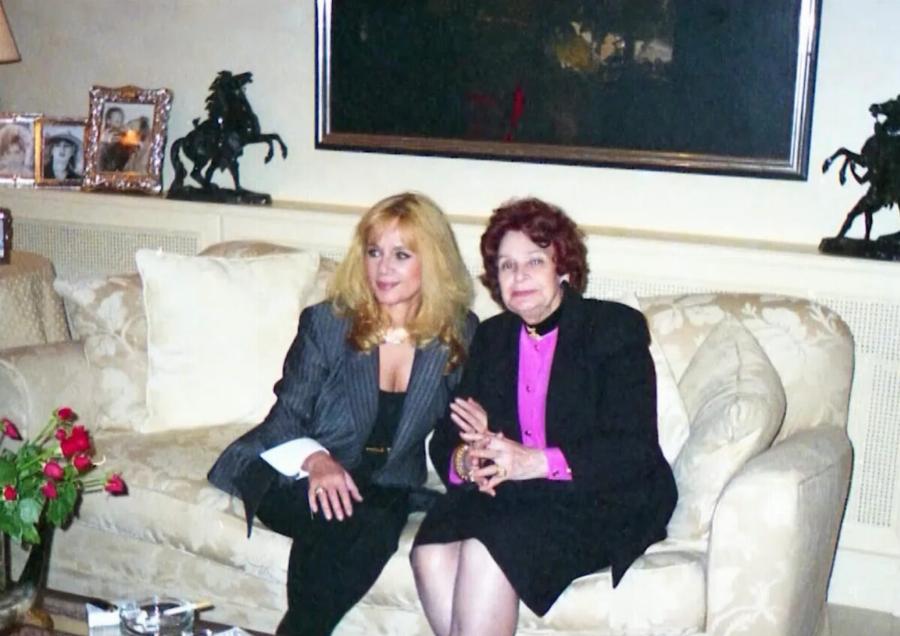 Αλίκη Βουγιουκλάκη: Στη δημοσιότητα φωτογραφίες από τα τελευταία της Χριστούγεννα