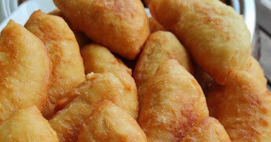 Τυροπιτάκια αφρός που δεν προλαβαίνουν να κρυώσουν