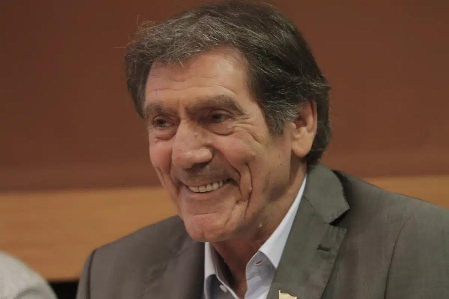 Σε κώμα ο Νίκος Σαργκάνης: Μάχη για να κρατηθεί στη ζωή ο «θρύλος» του ελληνικού ποδοσφαίρου