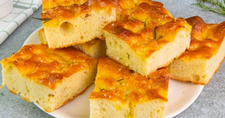 Focaccia Γάλακτος: Το πιο Αφράτο Ψωμί που θα Πιάσουν ποτέ τα Χέρια σου!