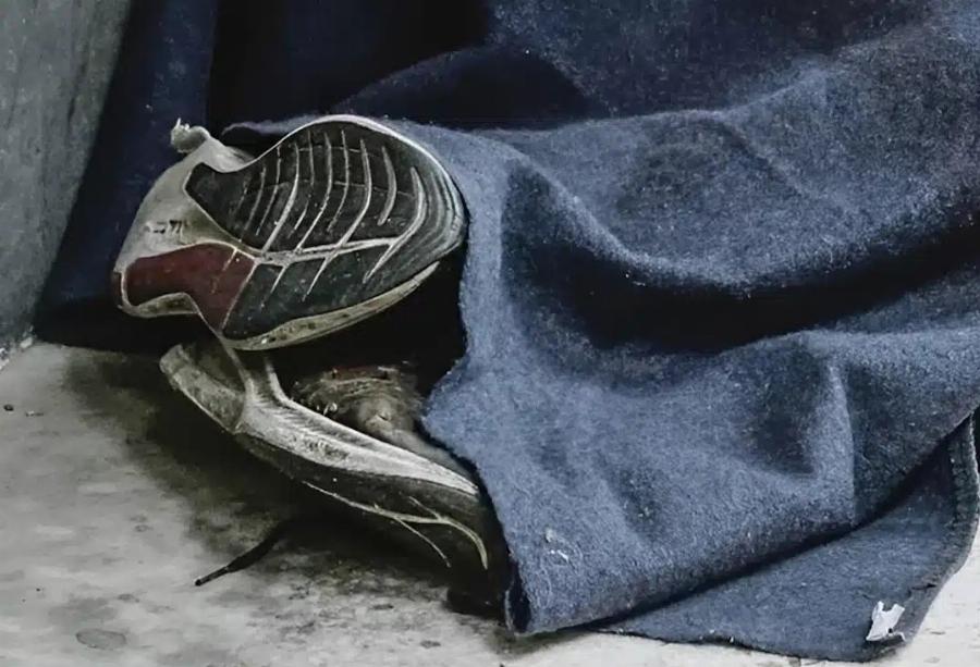 Μαθεύτηκε όλη η αλήθεια για τον νεκρό άστεγο σε εστιατόριο στην Ομόνοια – Απάνθρωπο αυτό που έκαναν