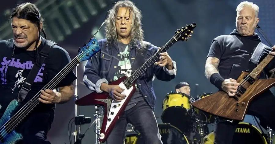 Ο Κερκ Χάμετ των Metallica υποκλίνεται στην Ελλάδα: «Η μουσική που παίζουμε γεννήθηκε στην Αθήνα»