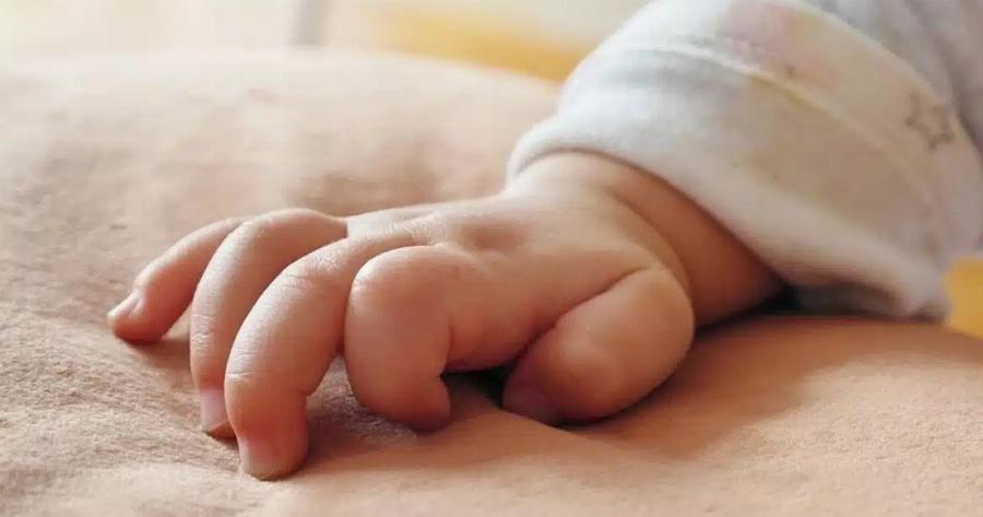 Τραγωδία στην Εύβοια: Νεκρό βρέφος – Έχει χάσει και άλλο παιδί η οικογένεια